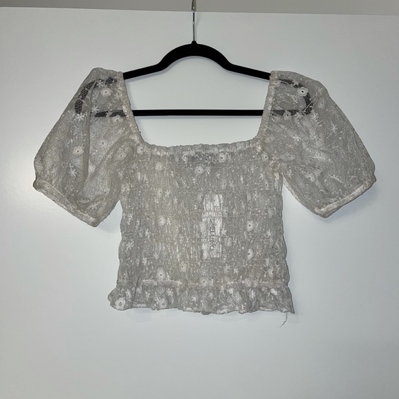 White Lace Crop Top Stretch - Picture 2 of 5